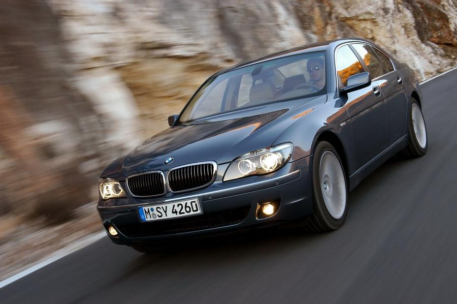  BMW 7-Series 2006 года  (фото 25 из 53)